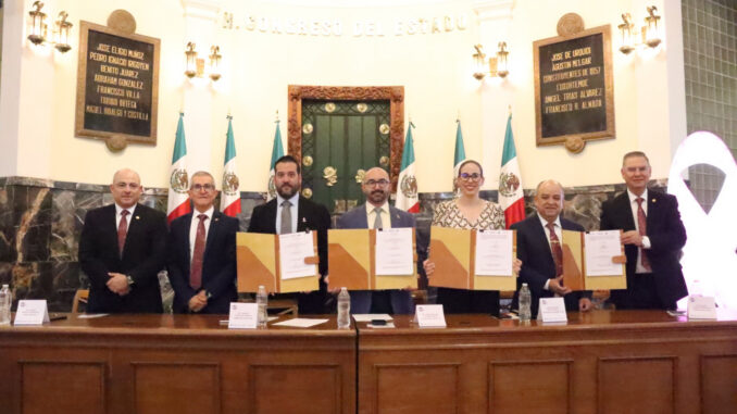 Firman convenio ICHMujeres, Salud y Club Rotario para apoyar a trabajadoras de la industria manufacturera