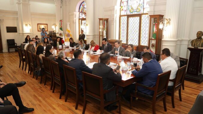 Avala Cabildo creación de empresa de participación municipal para construir planta de separación de residuos