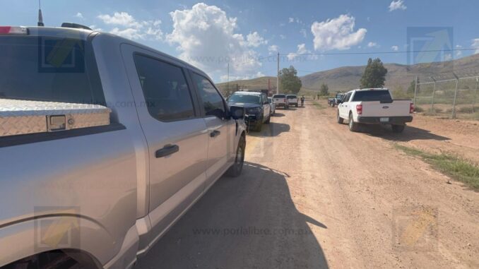 Localizan a un hombre sin vida en carretera a Juárez